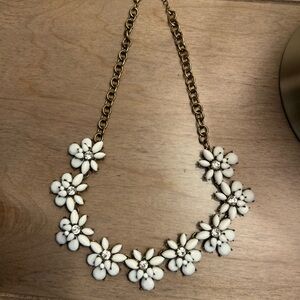 Statement necklace